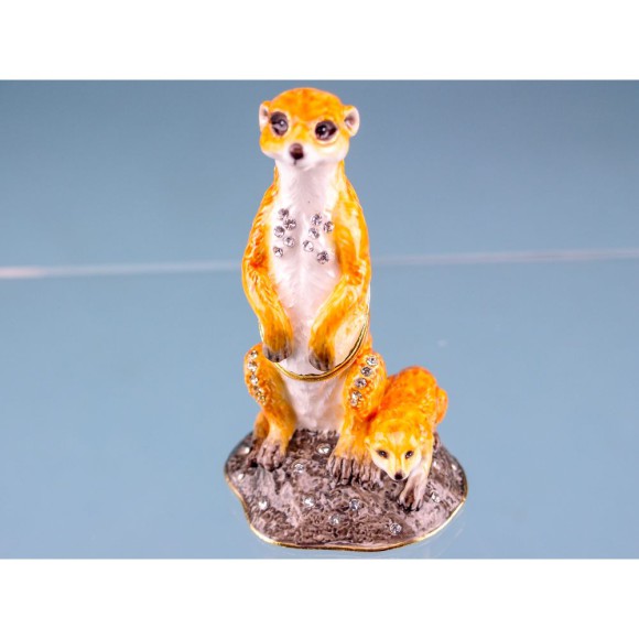 Cloisonne Meerkat, 9x5cm