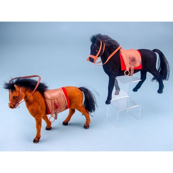 Pony with Saddle & Red Cloth, 17cm, 2 assorted
