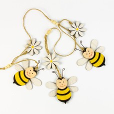 Wooden Bee and Flower Garland, 90cm